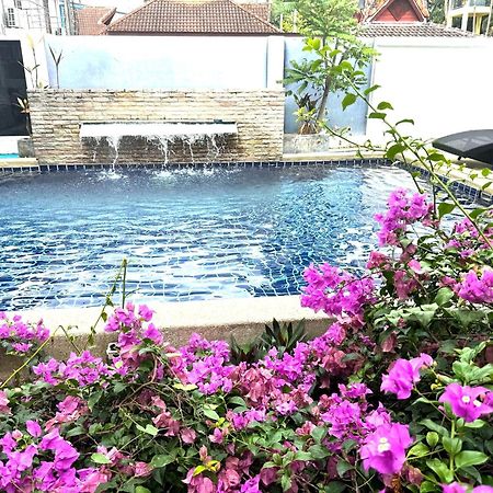 Villa Cheloni 2 Bedrooms Kamala Beach Exteriör bild